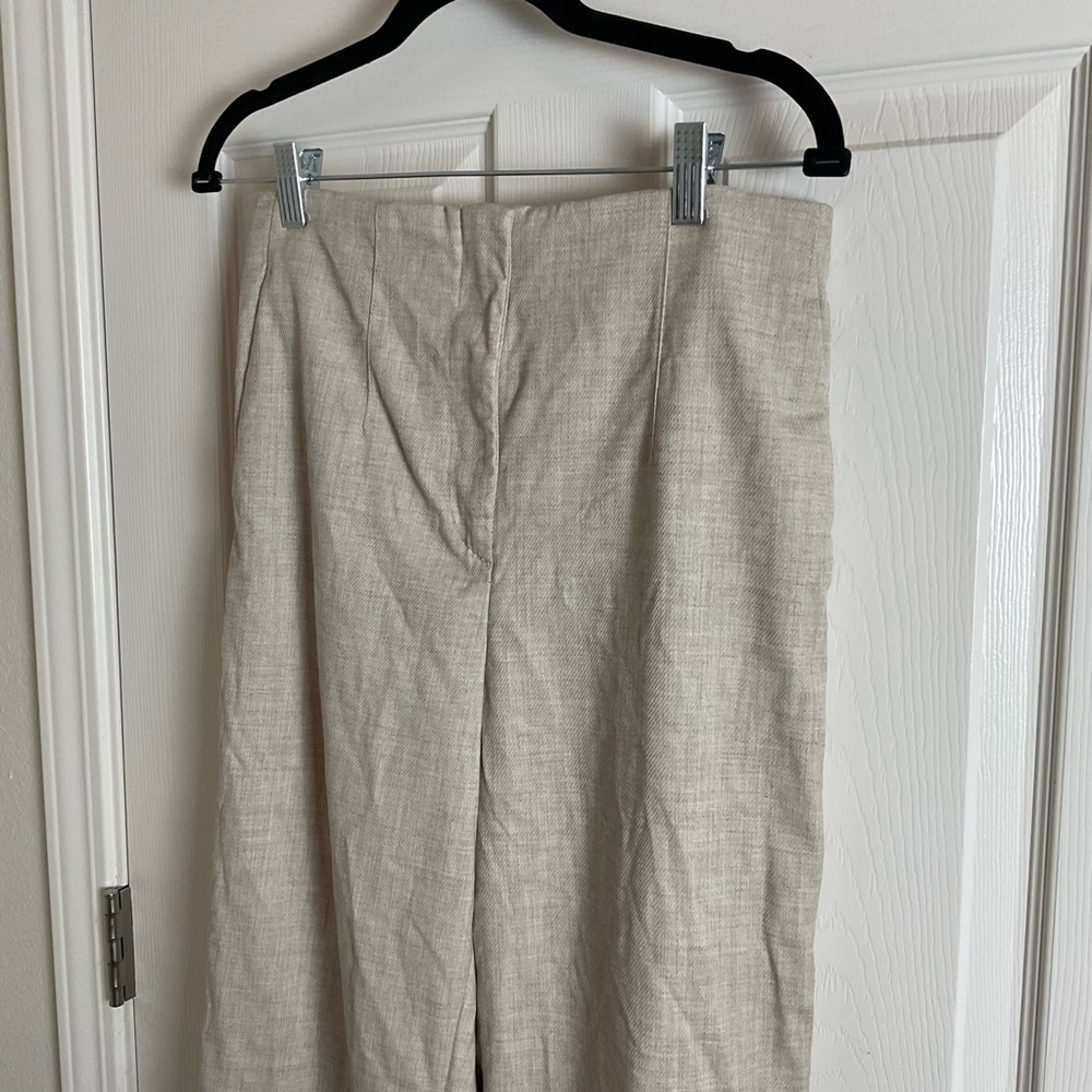 Women's classic beige trousers from H&M. High waist size 10 - Picture 4 of 11
